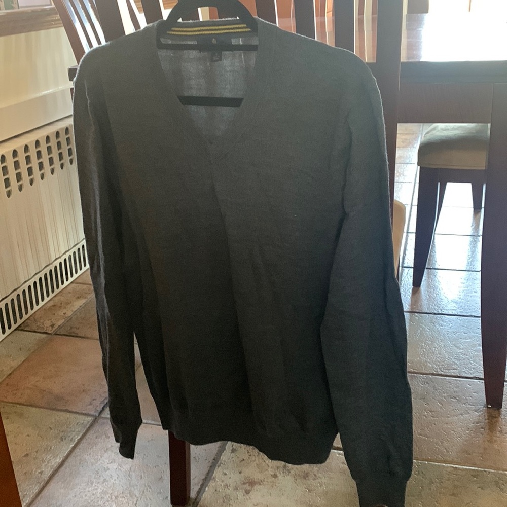 Brooks Brothers gray merino wool sweater, size small